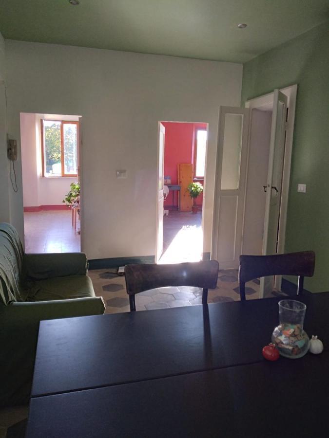 Lotte'S Guesthouse Livorno Exteriör bild