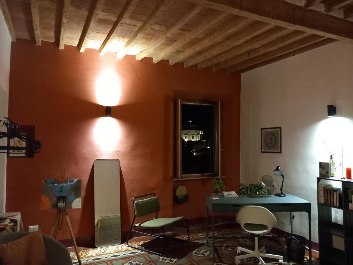 Lotte'S Guesthouse Livorno Exteriör bild